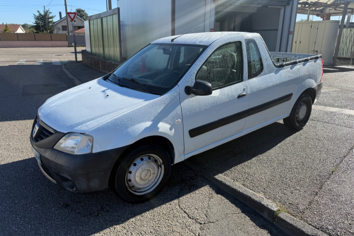 DACIA LOGAN PICK UP