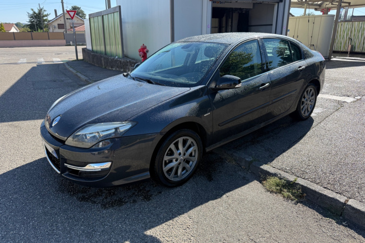 RENAULT LAGUNA